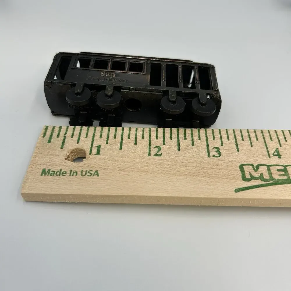 Vintage San Francisco Cable Car Trolly Die-Cast Miniature Pencil Sharpener